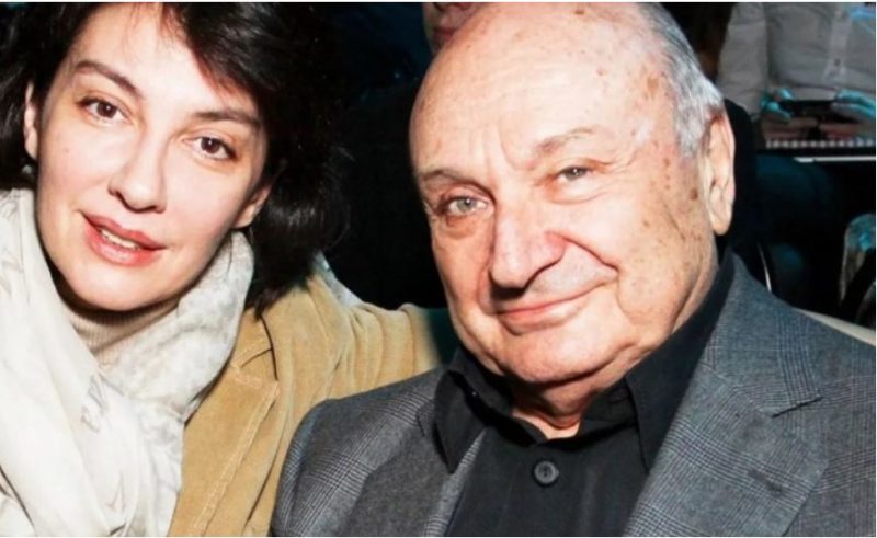 сколько лет жене жванецкого